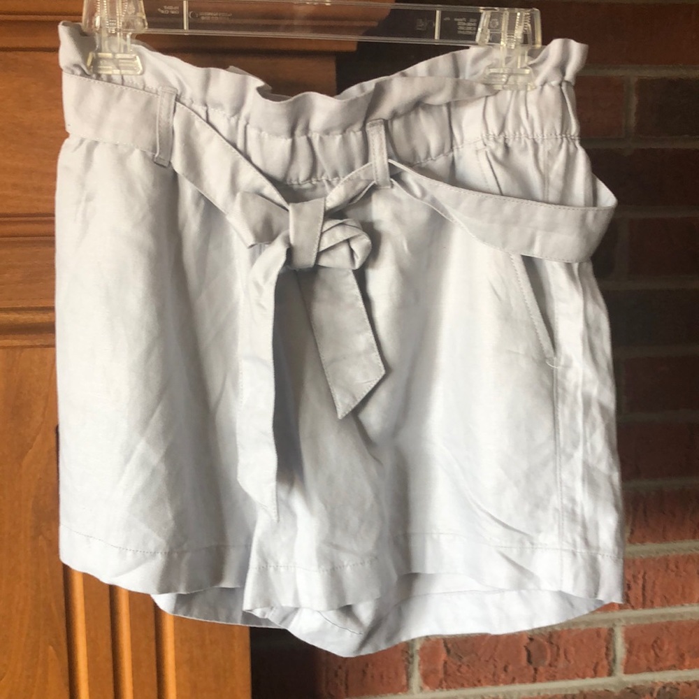 Light gray paper bag shorts